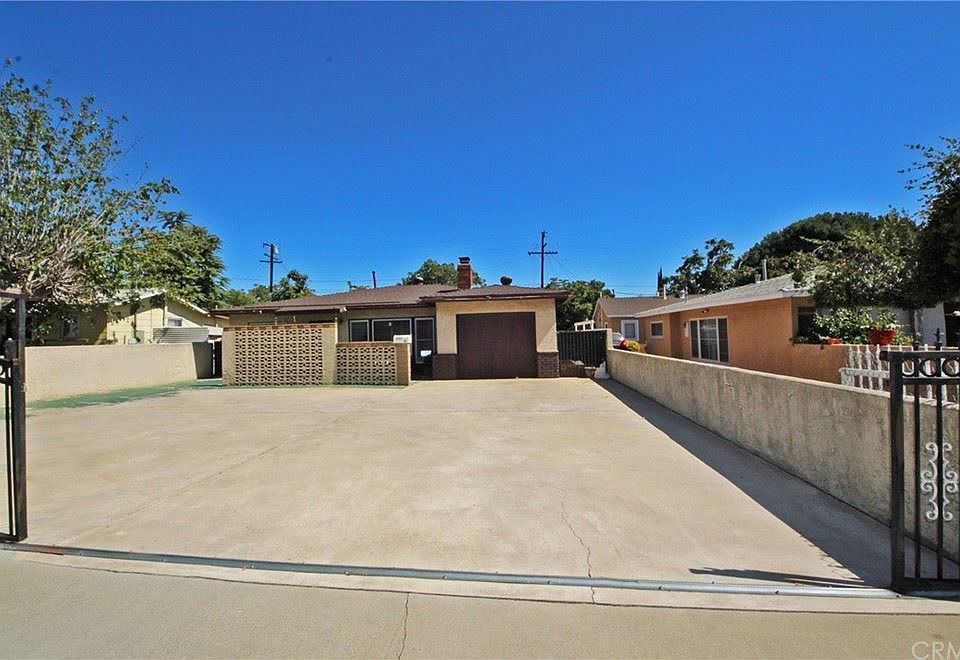 1st image of 907 S Campus Ave