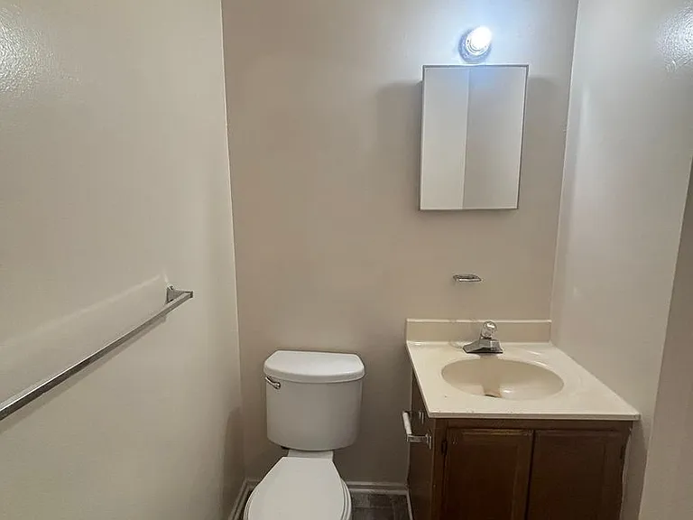 614 Kentbrook Dr — Photo 10