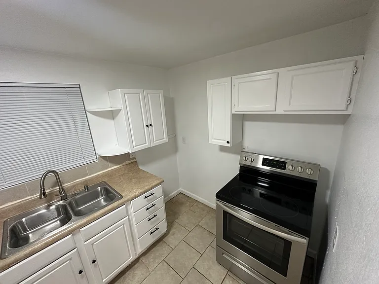 2013 Early St — Photo 6
