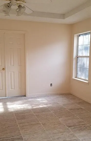 1812 Crown Pointe Blvd — Photo 8