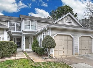 1341 Maple Shade Ln, Charlotte, NC 28270