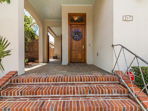 2nd image of 217 Biltmore Way