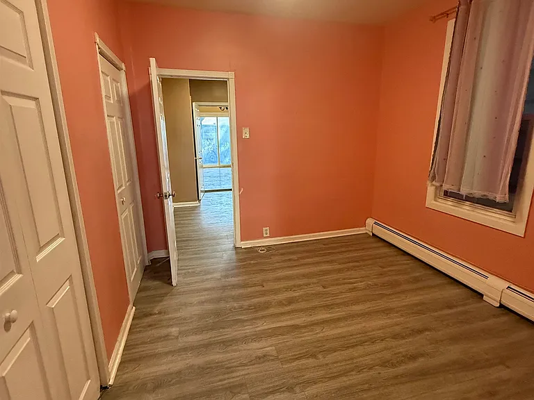 290 Ege Ave #1 — Photo 8