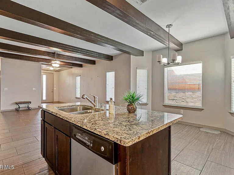 3635 Morgan Bay St — Photo 4