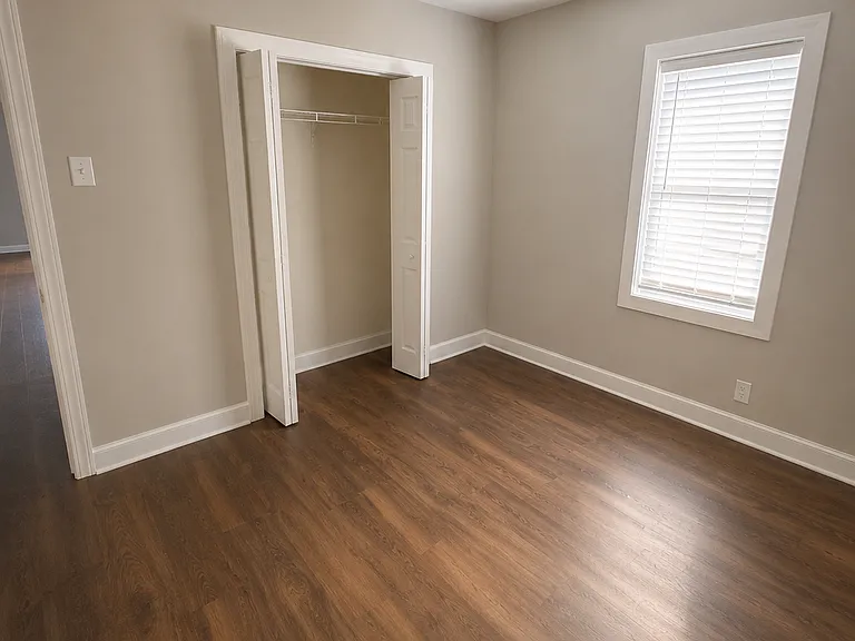 4011 Marion Ave — Photo 17