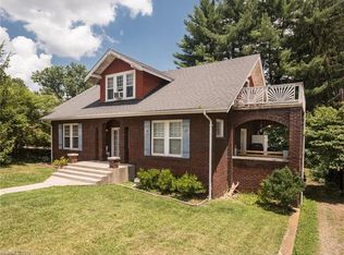 173 Hampton Hts, Canton, NC 28716