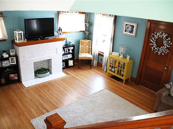 2nd image of 178 Tremaine Ave