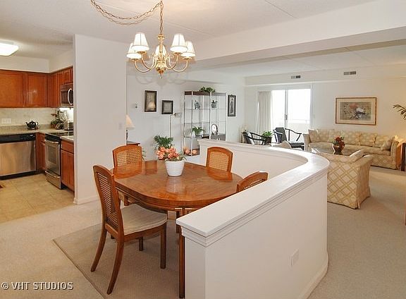 4th image of 435 William St Unit 609