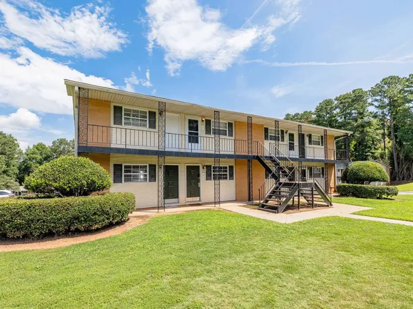 Welcome Home to Premier Club Living