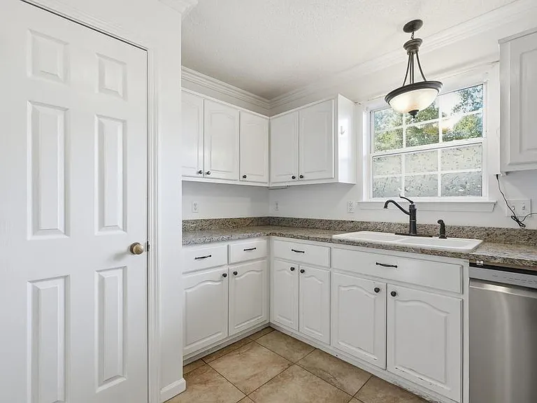 357 Timber Wind Dr — Photo 9