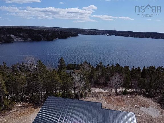 5th image of 28 Marinavista Ln