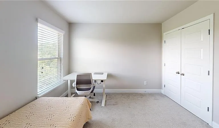 339 Cherryhill Ln #R — Photo 12