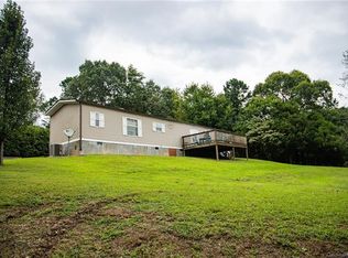 96 Huntley Stepp Ln, Hendersonville, NC 28792