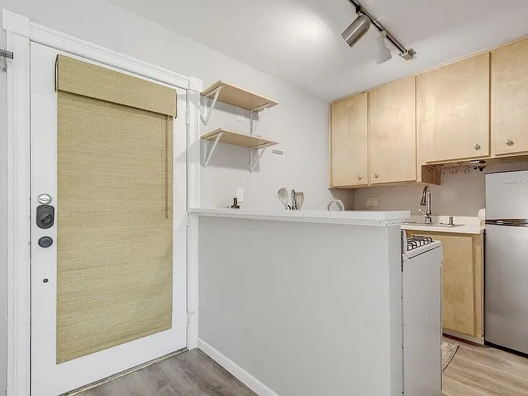 1111 W 10th St #106 — Photo 7
