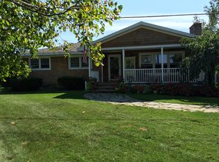 1262 Twelve Mile Rd NW, Sparta, MI 49345