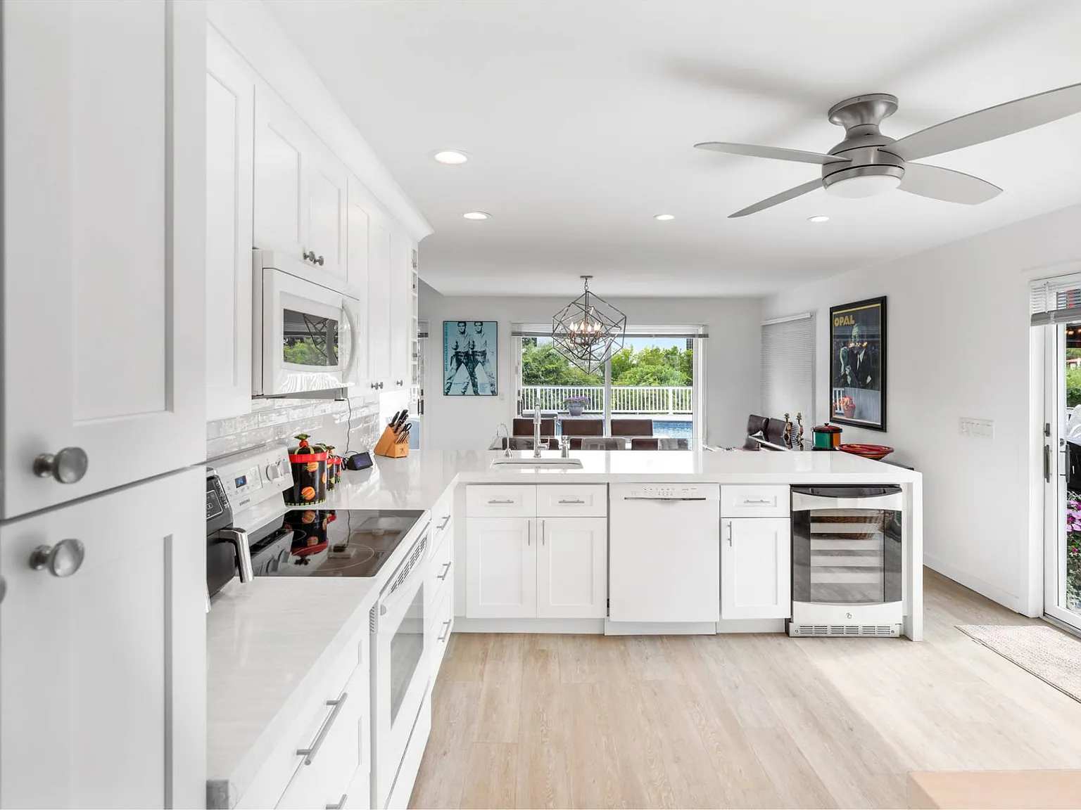 Westhampton Beach Summer Rental with Heated Saltwater Pool — Photo 3