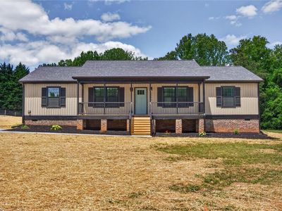2979 Durant Dr, Winston Salem, NC, 27107
