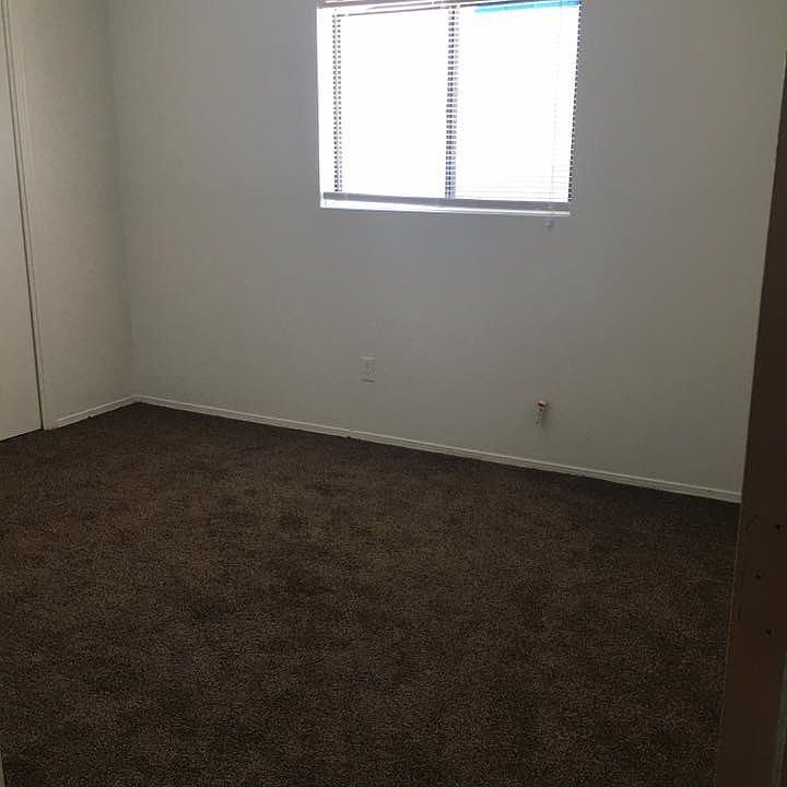2nd image of 318A E Saint Anne Pl