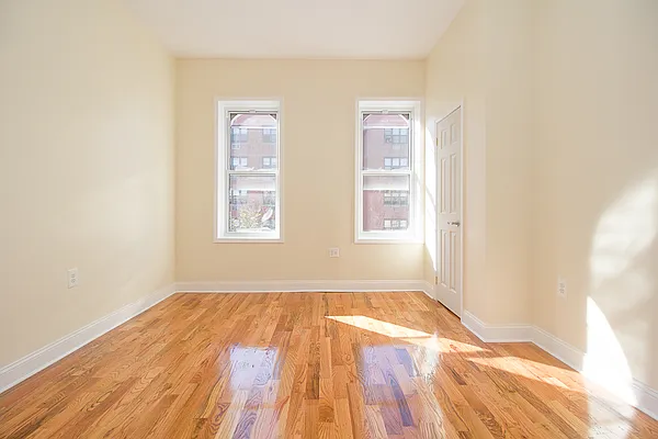 Rented by MySpaceNYC | media 10
