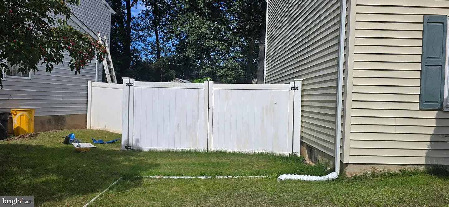 1 bed, 1.0 bath, 2782 sqft, $1,400 — Photo 3