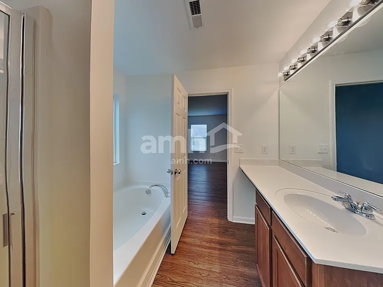 8921 Gray Willow Rd — Photo 12