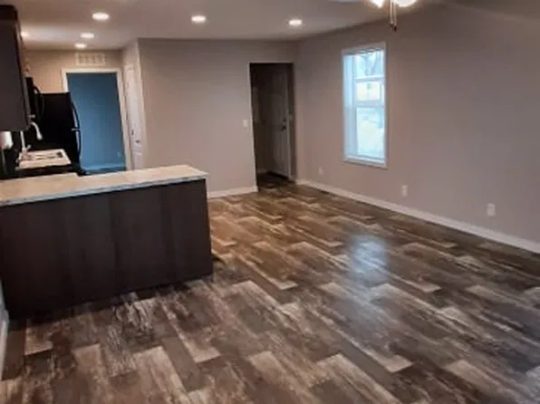 71400 Van Dyke Rd #16, Romeo, MI 48065