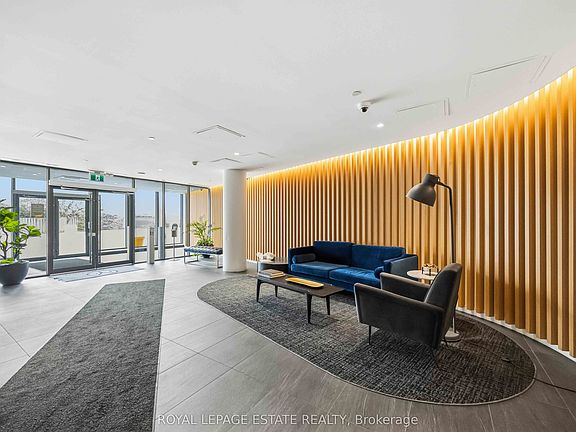 4th image of 160 Flemington Rd #1505