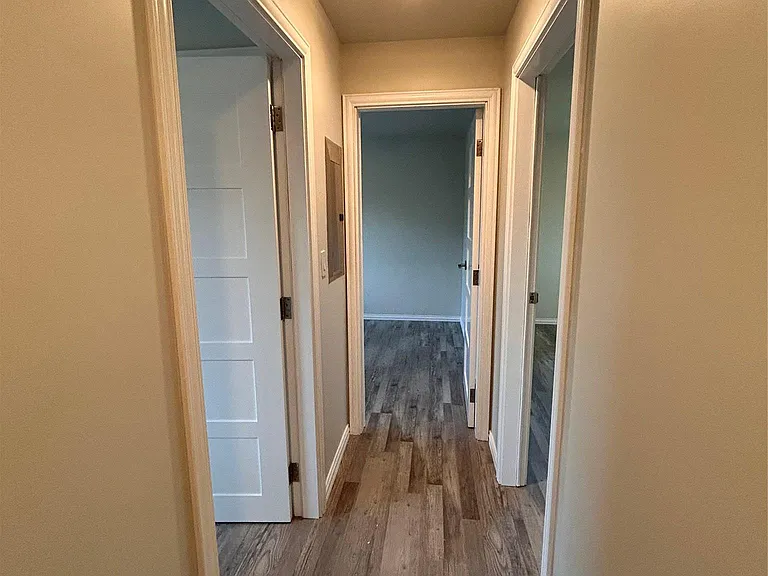 8922 Trone Cir #A — Photo 14