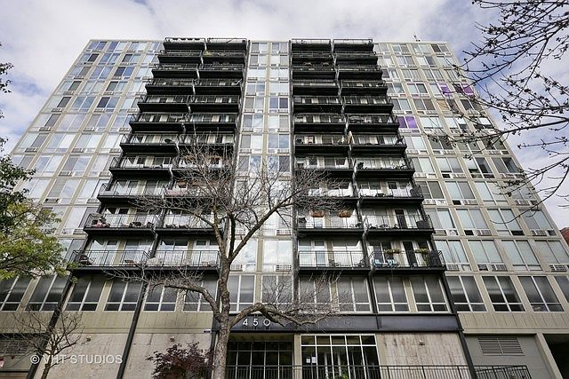 1st image of 450 W Briar Pl #G45