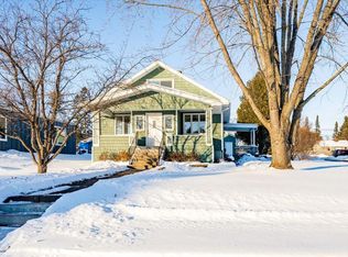 903 10th Ave, Two Harbors, MN 55616