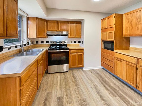 2nd image of 1068 Terrydel Ln