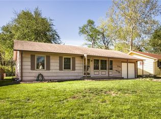 8101 E 90th Ter, Kansas City, MO 64138
