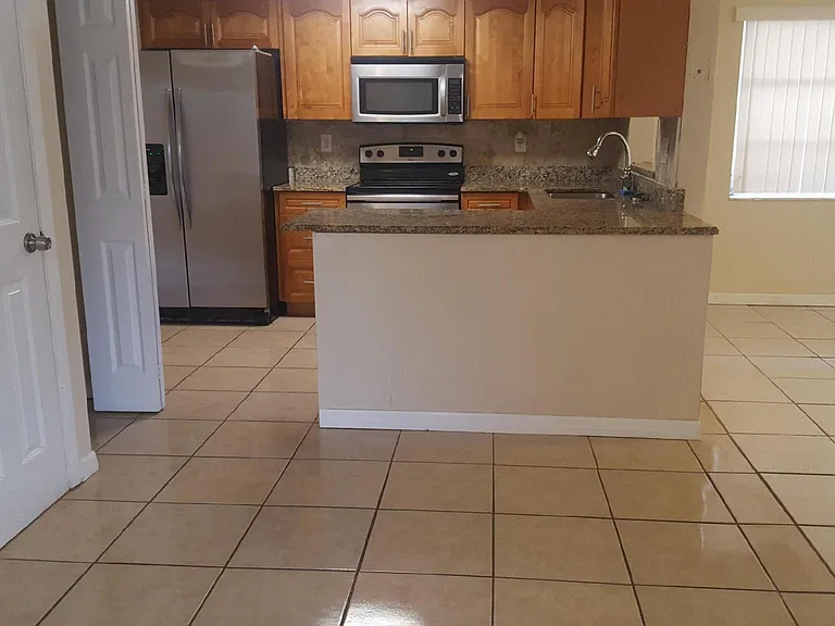 3302 Chauncy Rd — Photo 4