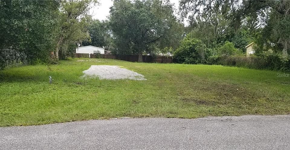 1st image of 4075 Papaya St