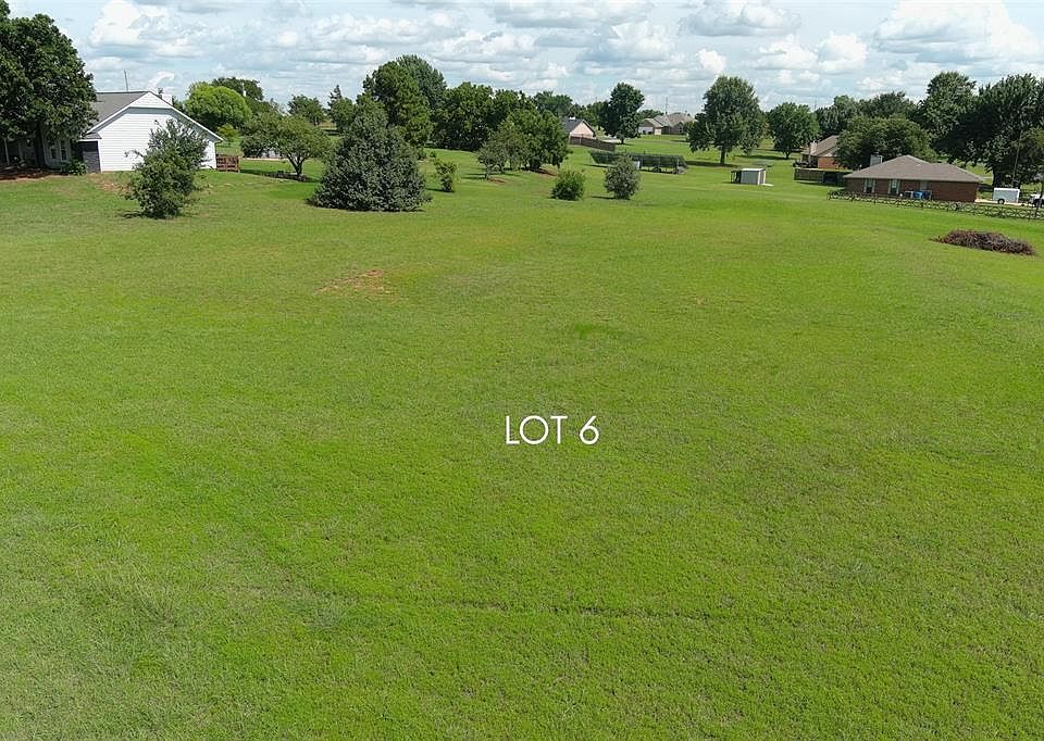 2nd image of 105 Eastwood Dr Lot 6