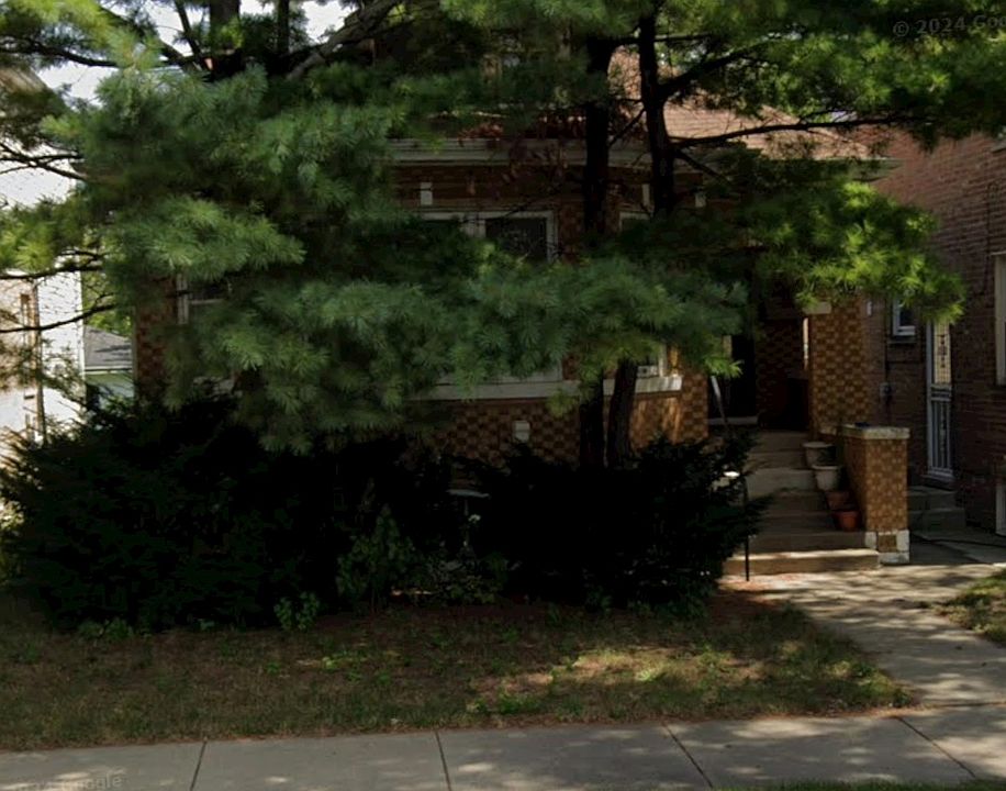 1st image of 5319 N Austin Ave