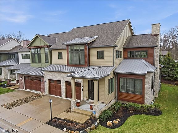 5th image of 2440 Edgewood Trce