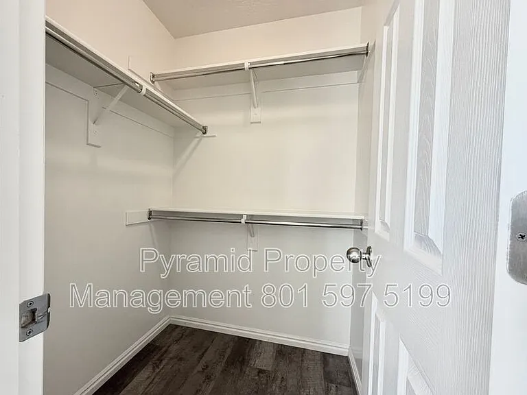 6353 W Passenger Ln — Photo 14
