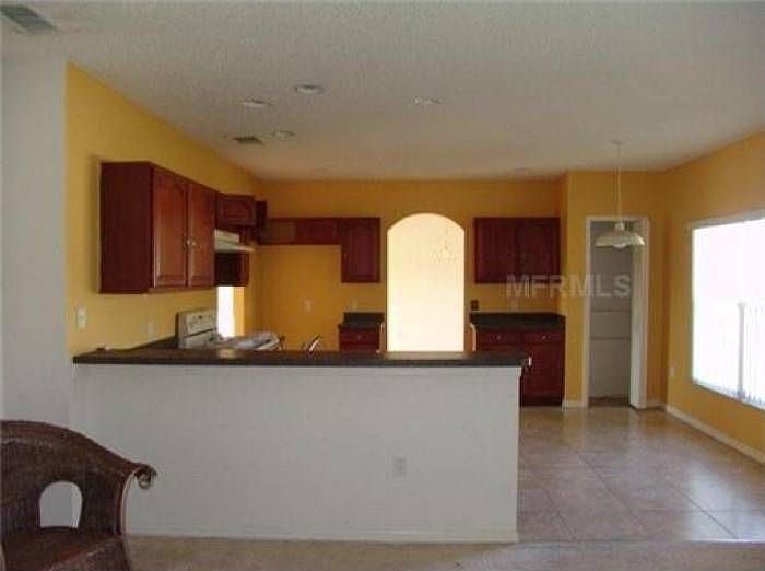 1st image of 515 Finch Ln