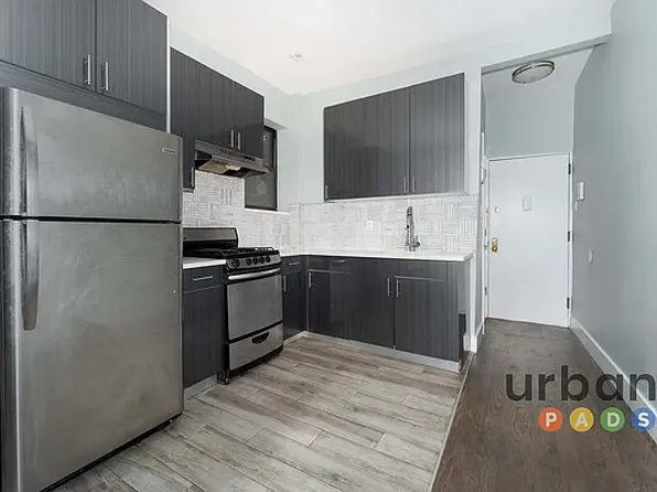 187 Rochester Avenue image 1 of 10