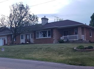 202 E Platteville Ave, Belmont, WI 53510