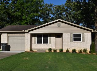9112 Woodbine Dr, Sherwood, AR 72120