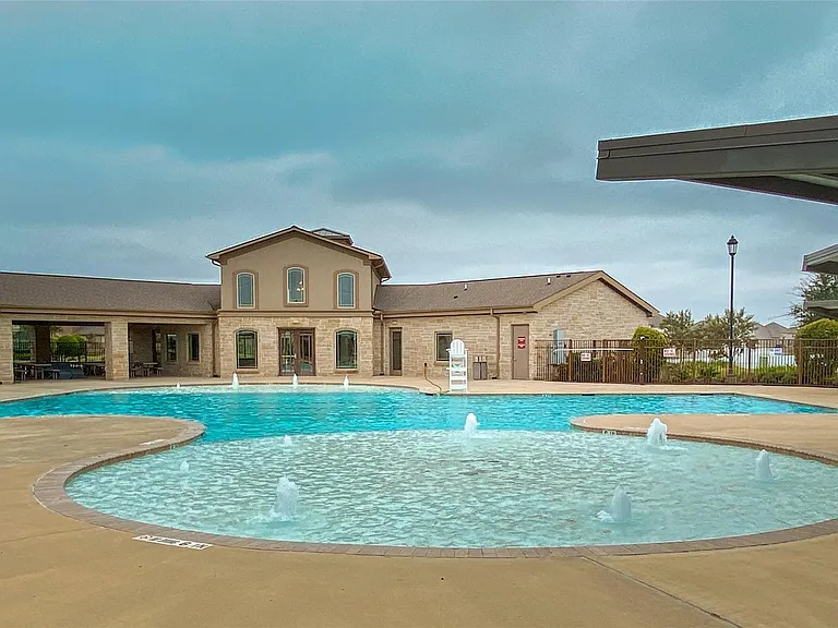 3530 Lake Bella Megan Dr — Photo 18