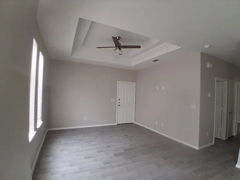 2808 E Harrison Ave #1 — Photo 3