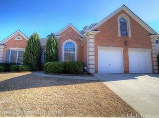 4060 Canterbury Walk Dr, Duluth, GA 30097