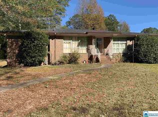 3372 Warrior River Rd, Bessemer, AL 35023