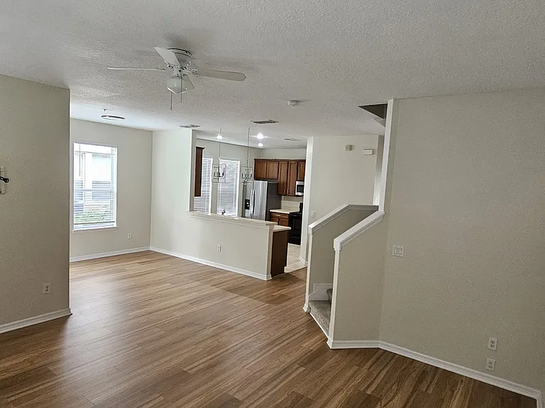 10370 Lake District Ln — Photo 20