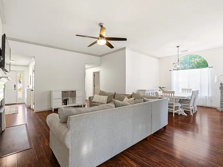 9 Whitewater Ct — Photo 8