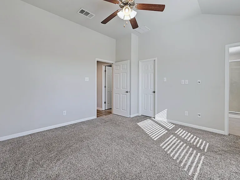 1302 Catalan Rd — Photo 14