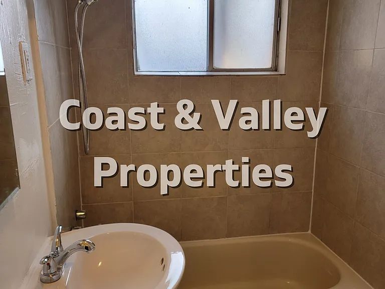 923 Prune St — Photo 6